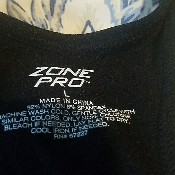 Sports bra - Picture 2 of 3